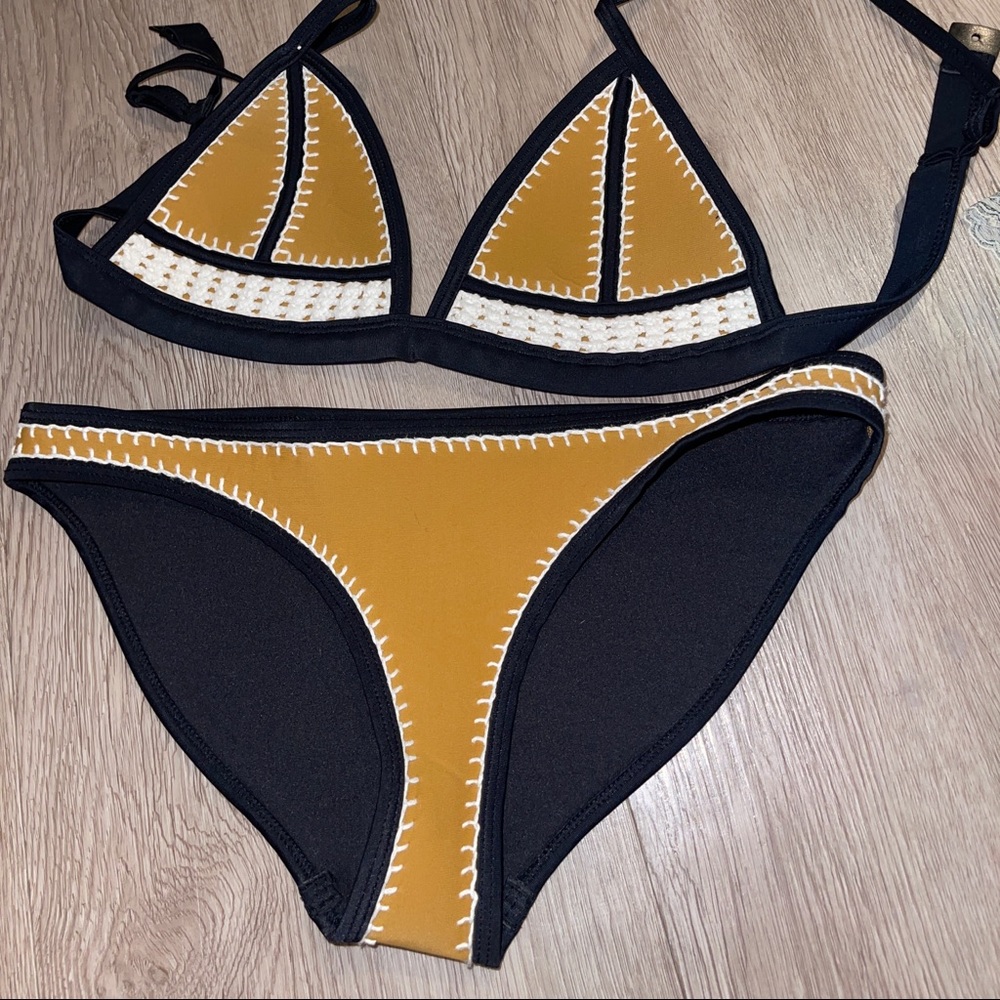 TRIANGL BIKINI